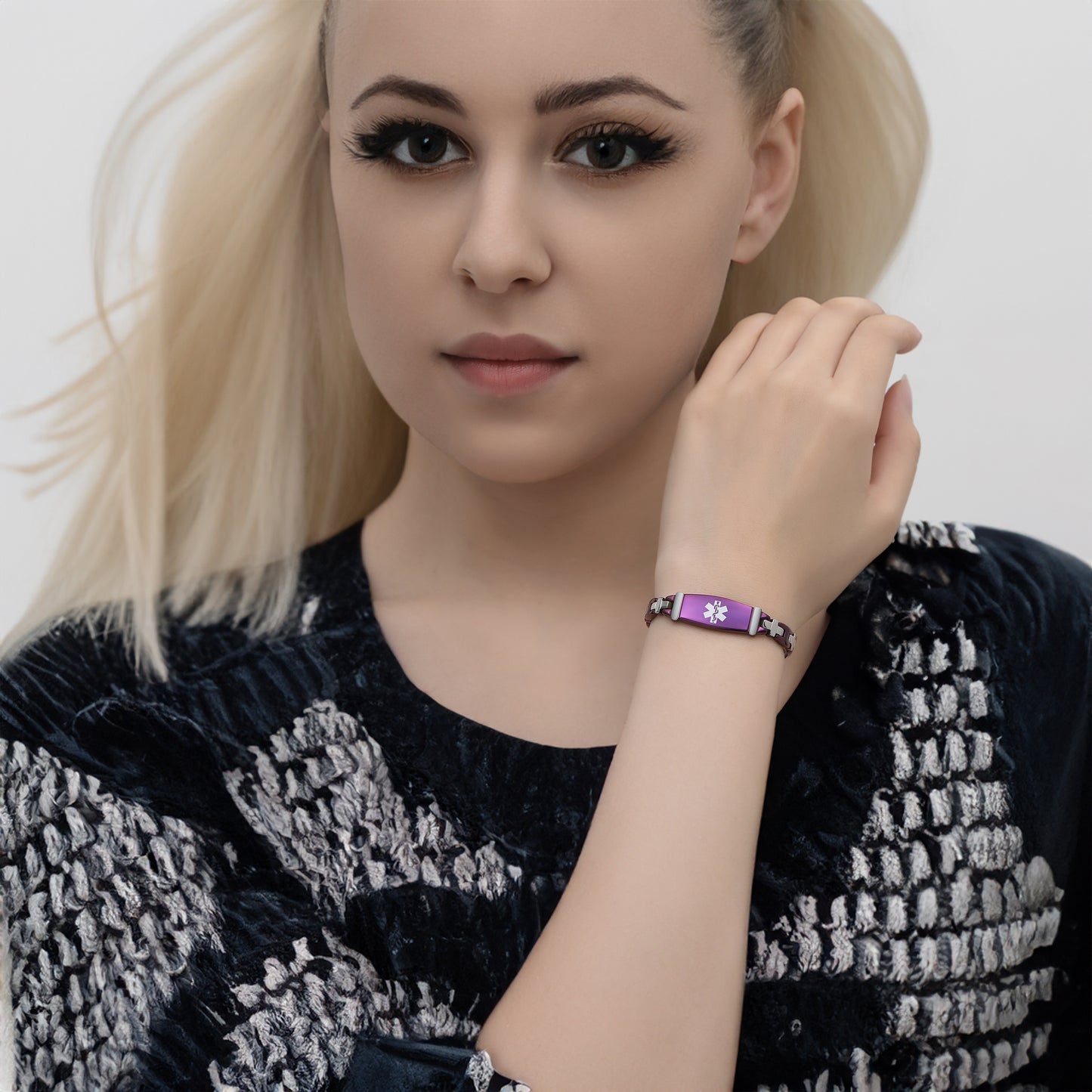 Fashion Lady Stainless steel Medical Alert id Bracelets with Free Engraving