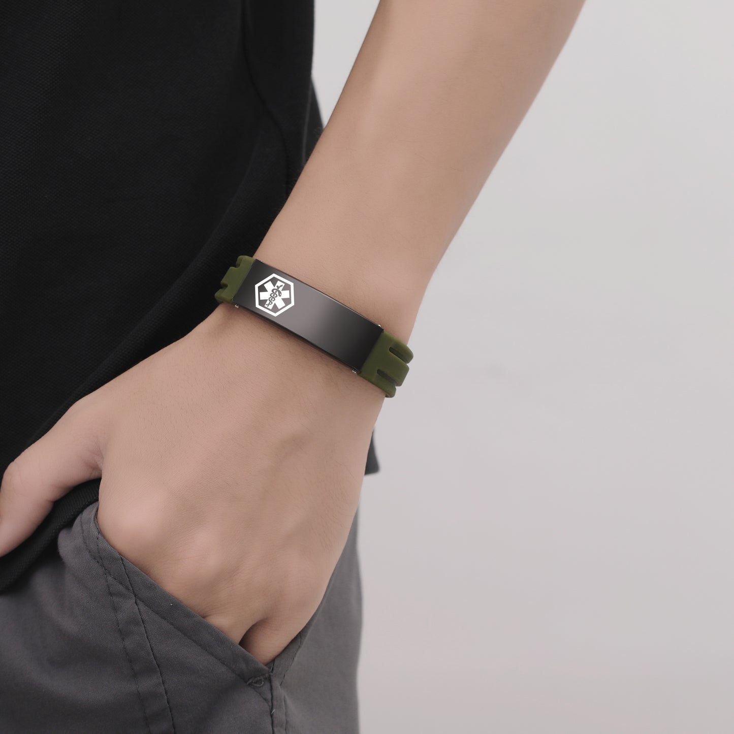 Sport silicone medical id bracelets for men & women with diabetes/blood thinner/allergy/asthma/epilepsy