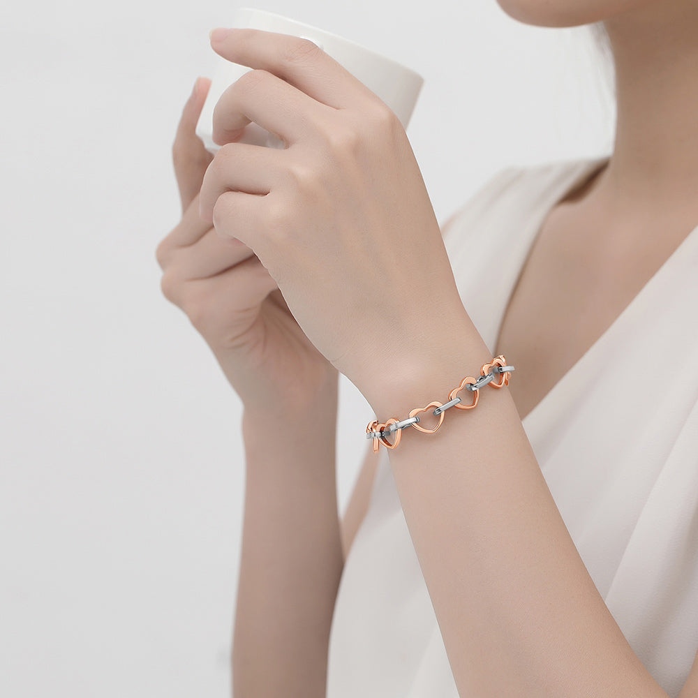 Heartbeat of Love Bracelet | Moving Heart Links in 14K Gold & Rose Gold | An Everlasting Symbol of Your Connection