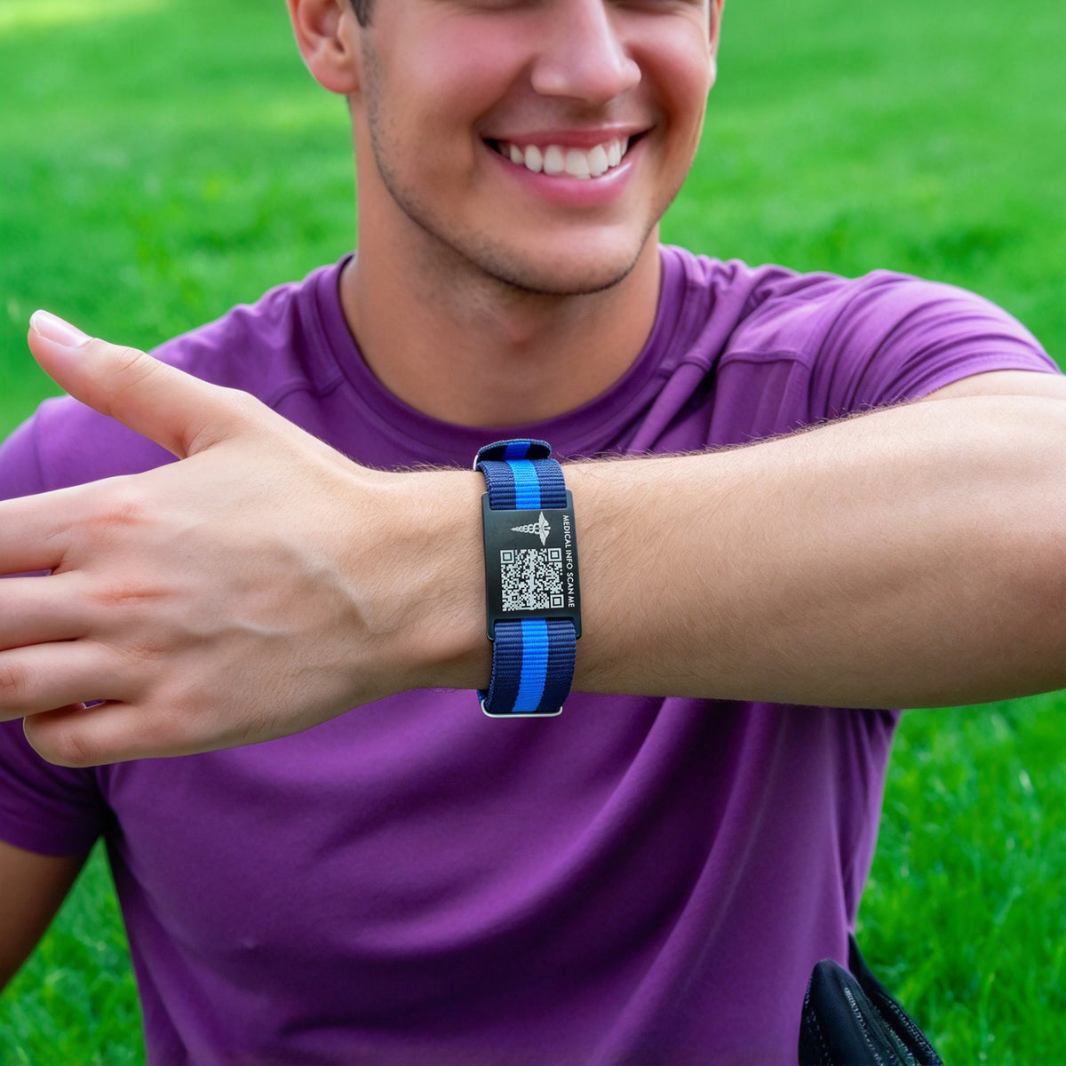 QR Code Medical ID Bracelet | Sport Canvas Waterproof Medical Alert Bracelet for Sports & Outdoor
