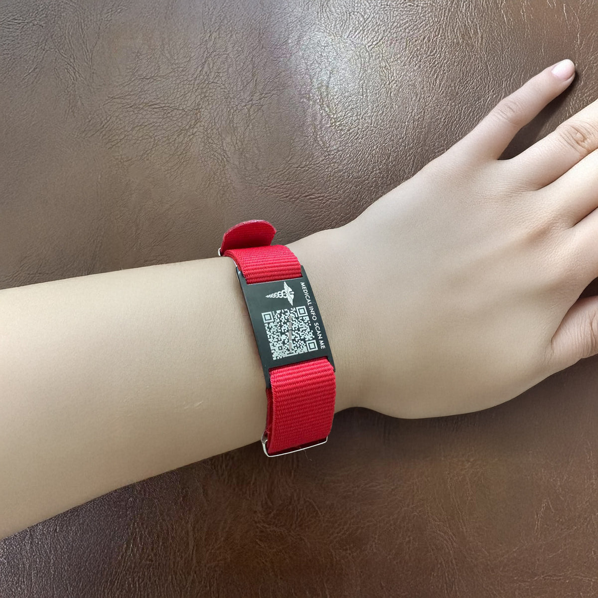 QR Code Medical ID Bracelet | Sport Canvas Waterproof Medical Alert Bracelet for Sports & Outdoor
