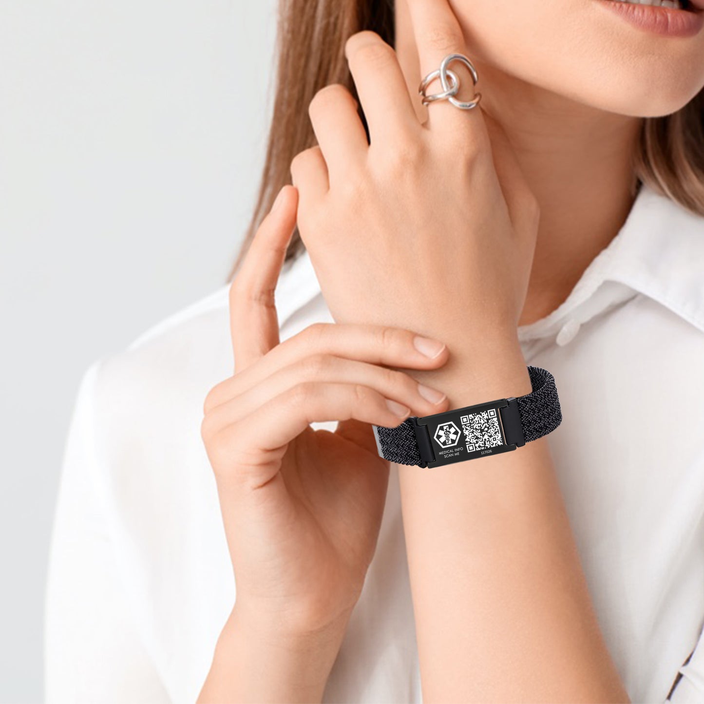 Medical ID Bracelet with QR Code for Women Men, Silicone Adjustable QR Code Medical Alert Bracelets,Dynamic Web Information