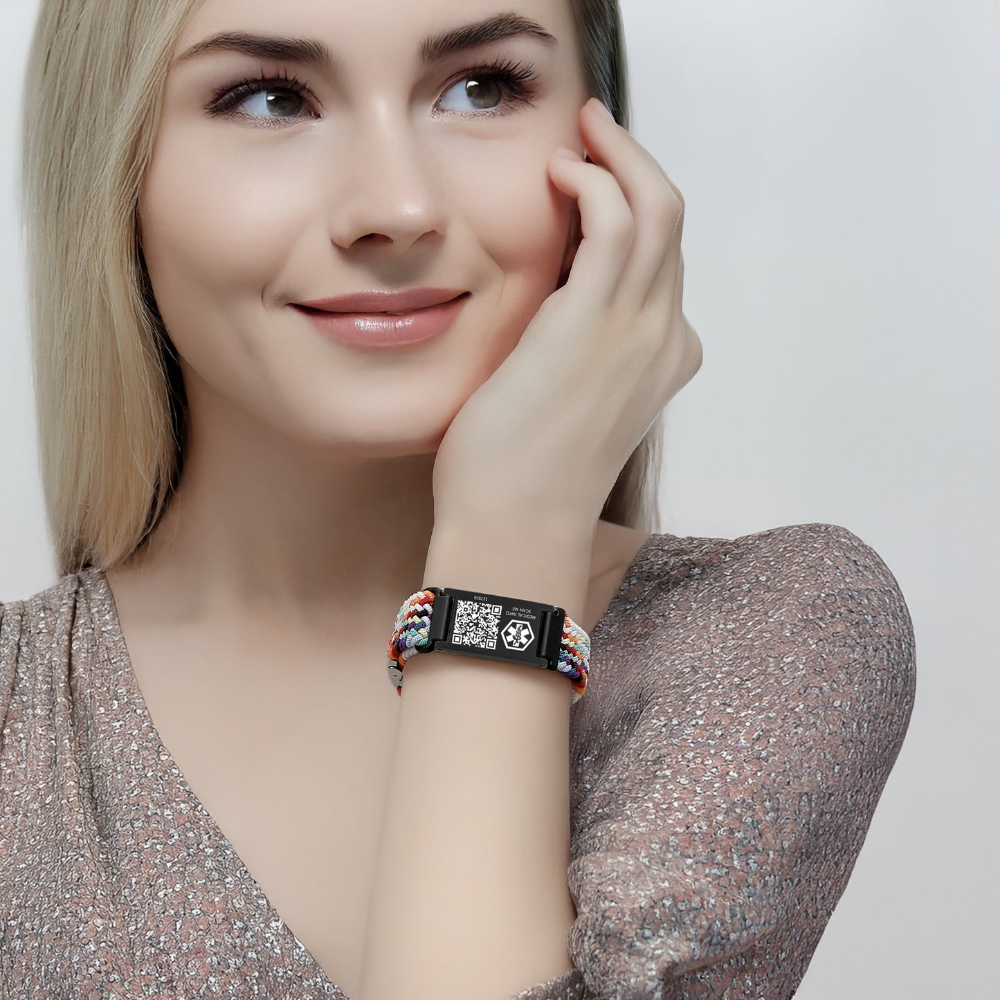 Medical ID Bracelet with QR Code for Women Men, Silicone Adjustable QR Code Medical Alert Bracelets,Dynamic Web Information